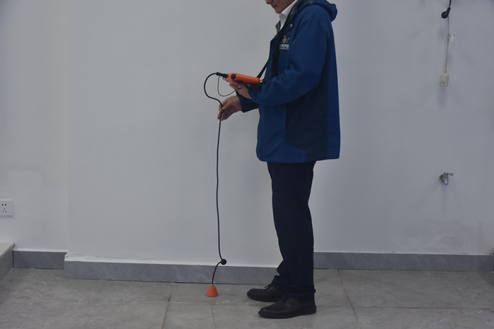 Is there an instrument that can detect floor heating water leakage